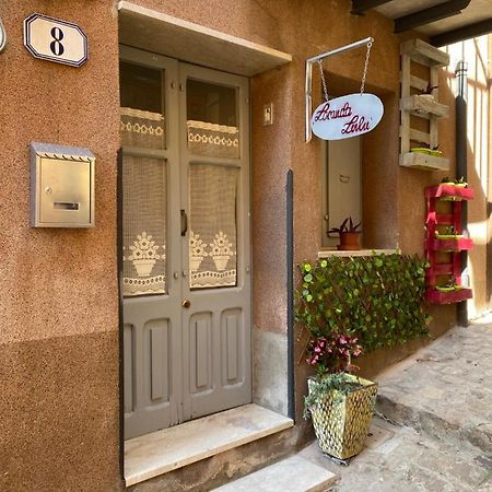 La Locanda Lulu Villa Castelbuono  Luaran gambar